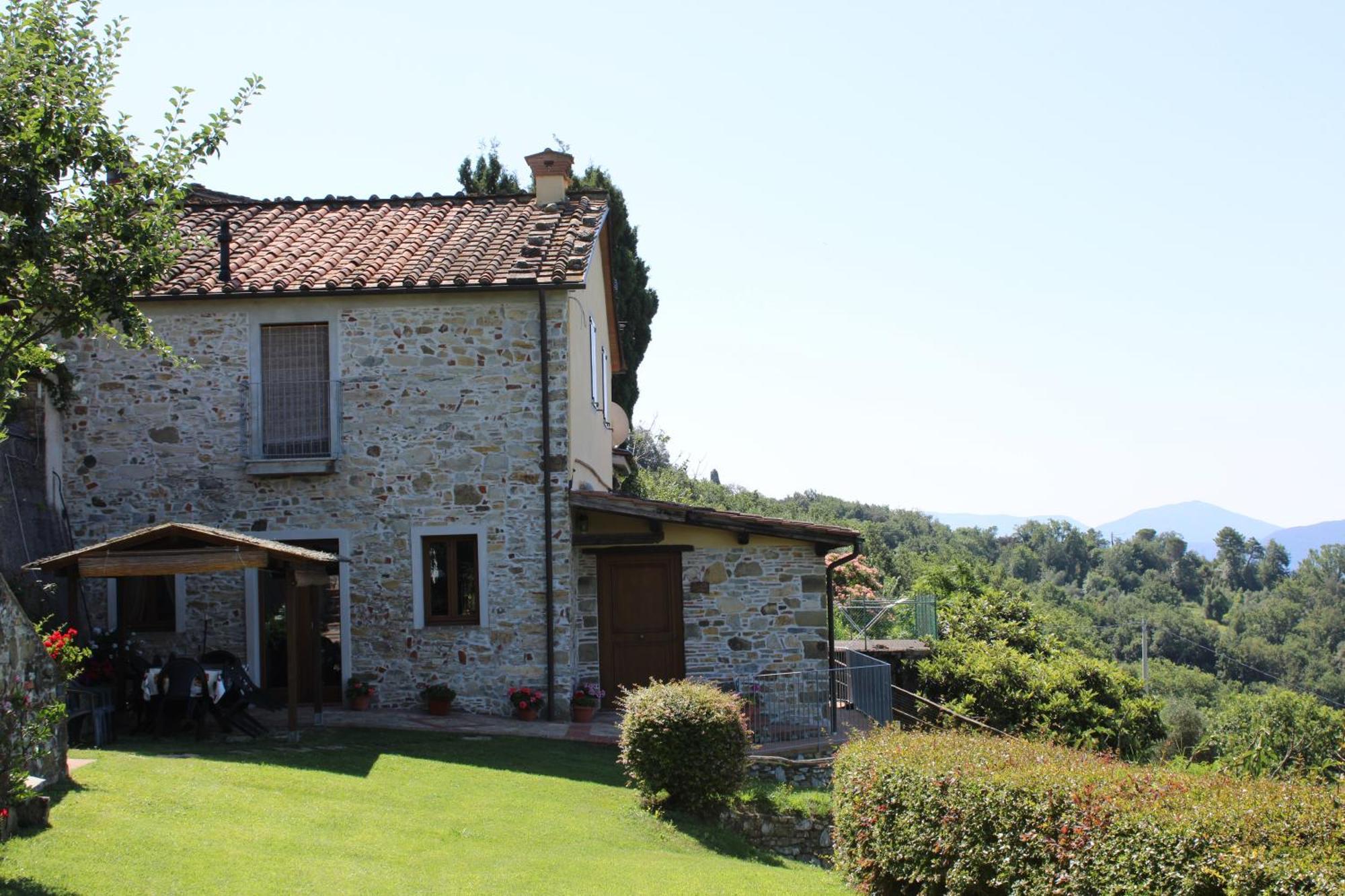 Casale Lavinia Villa Лука Екстериор снимка